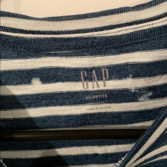 Gap XS Petite Striped bleach dyed T-Shirt denim - Picture 4 of 8